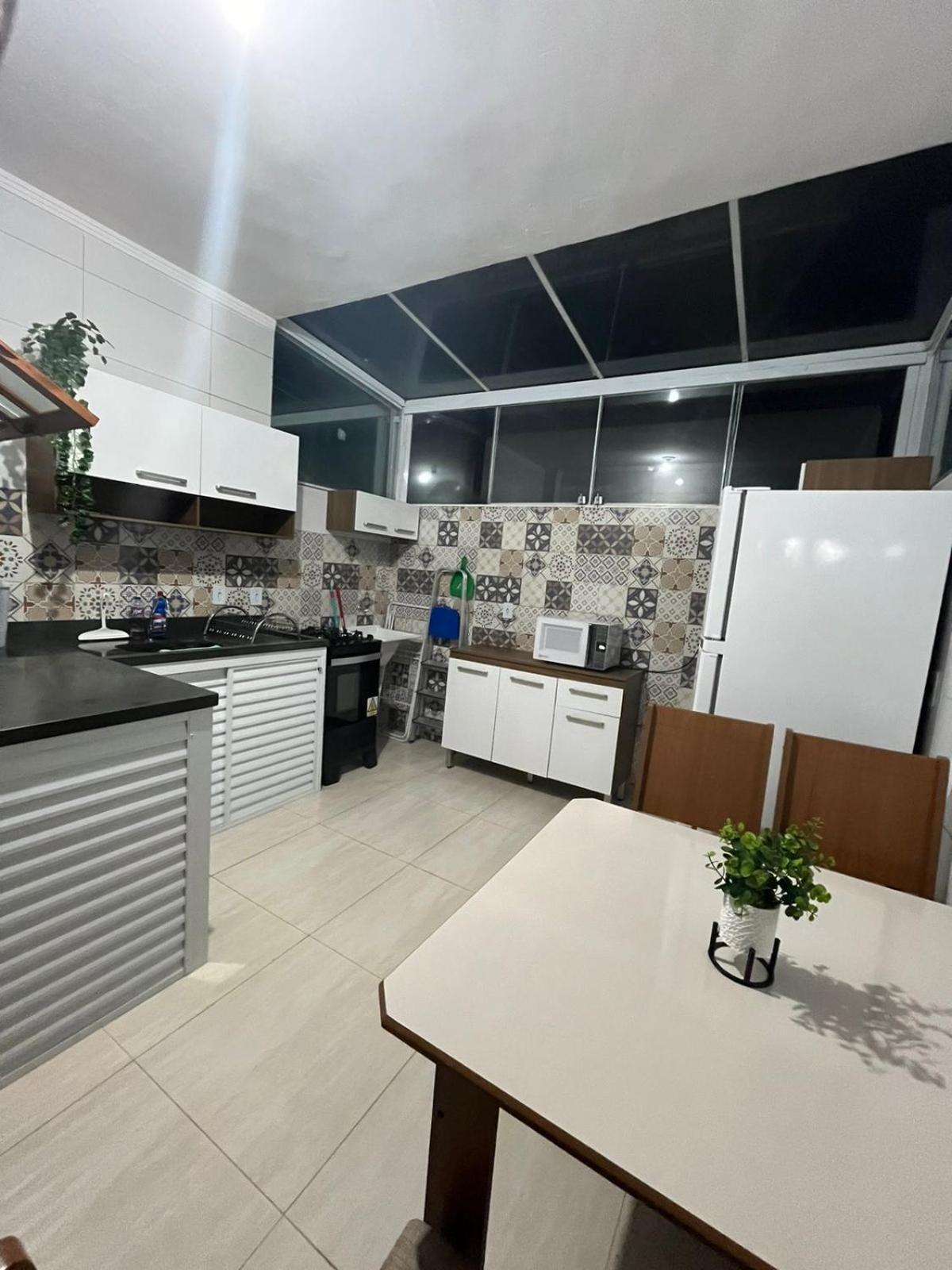 Maranduba 2 Apartment